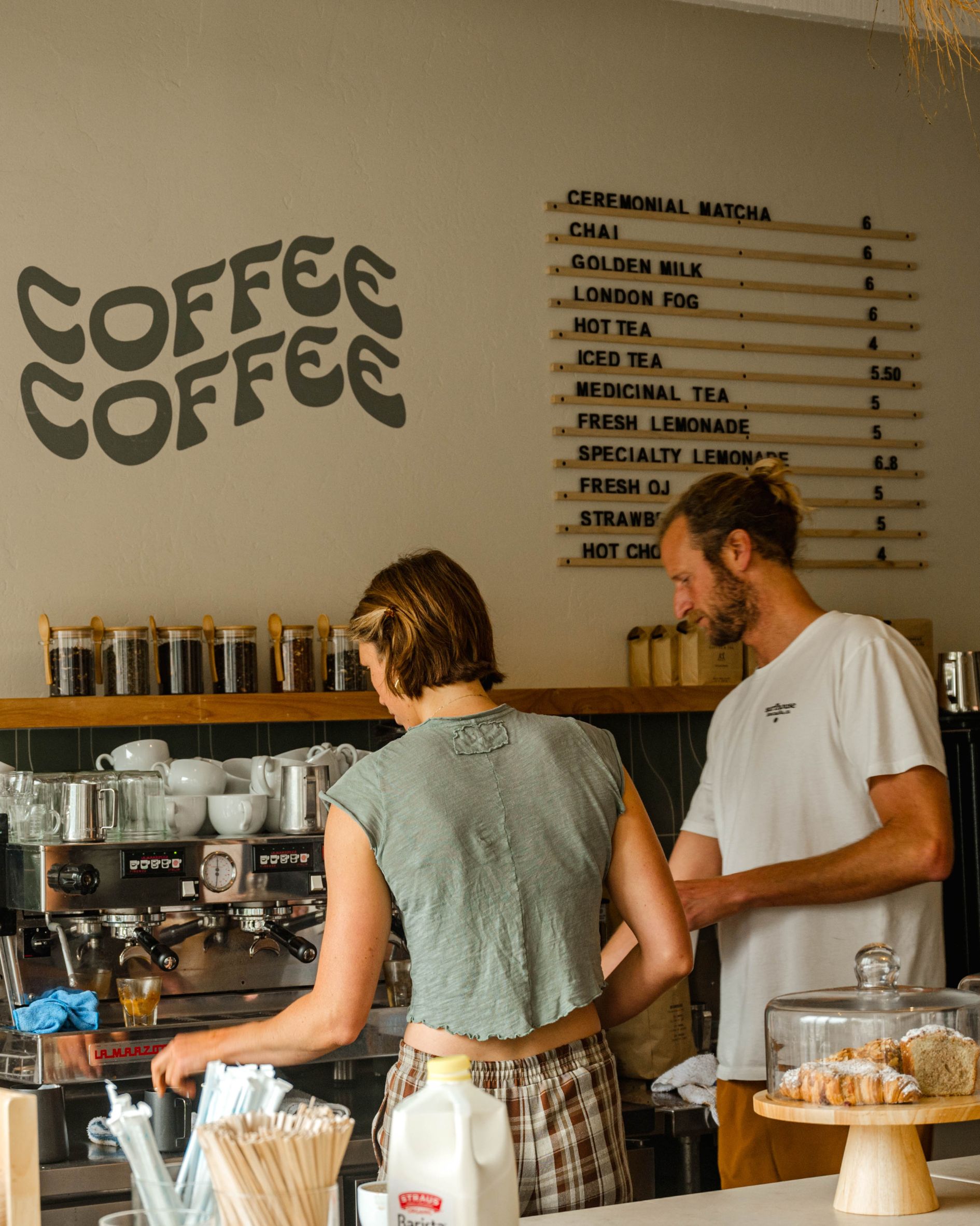 brand photographer business hotel coffee shop